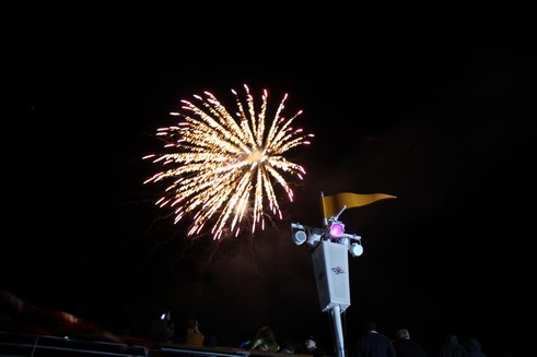 Fireworks real-people-dont-diet-Disney-Wonder-12
