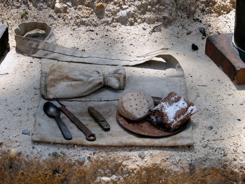 Soldiers' meal real-people-dont-diet-yorktown